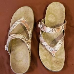 Vionic orthaheel sandals